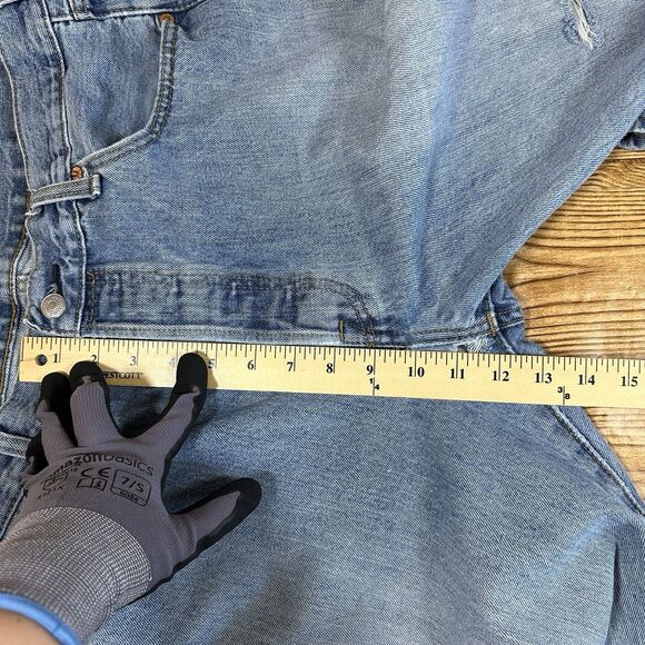 Levis‎ 501 Jeans Mens 36x34 Blue Light Wash Straight Leg Fit Button Fly - Picture 7 of 16